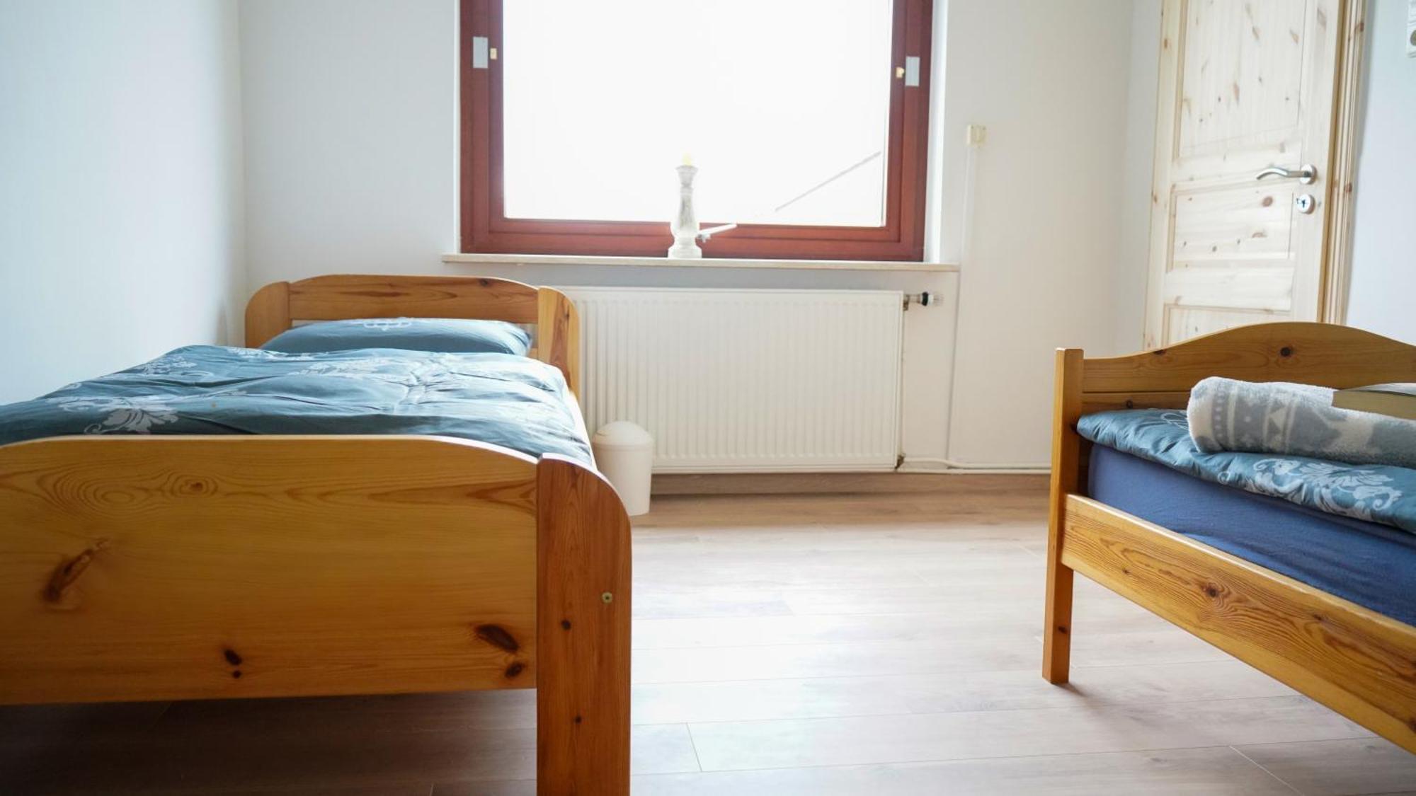 Ruhige Lage, Nah Am Klinikum & Einkaufsmoeglichkeiten Oldenburg Exteriör bild