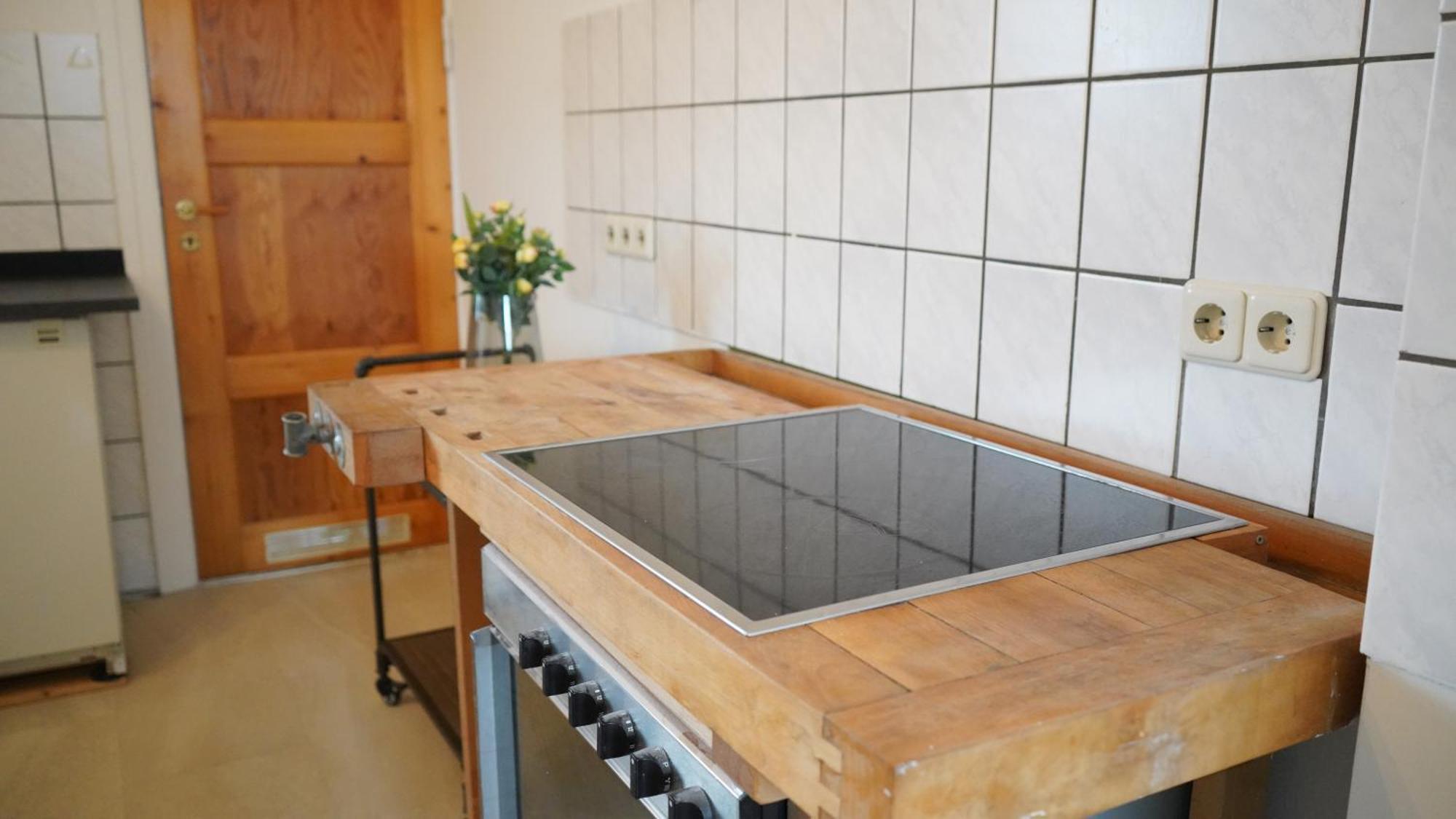 Ruhige Lage, Nah Am Klinikum & Einkaufsmoeglichkeiten Oldenburg Exteriör bild