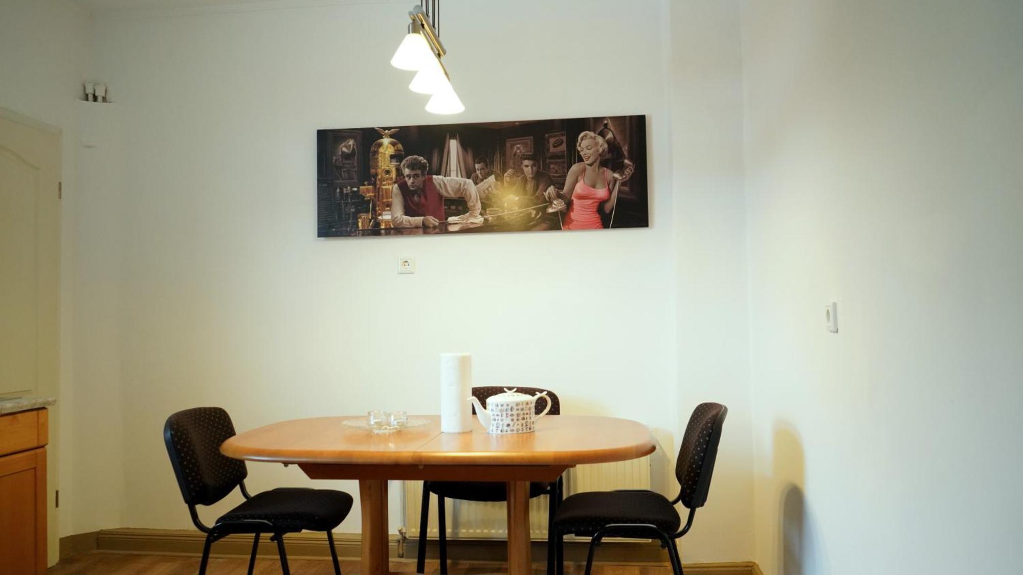Ruhige Lage, Nah Am Klinikum & Einkaufsmoeglichkeiten Oldenburg Exteriör bild
